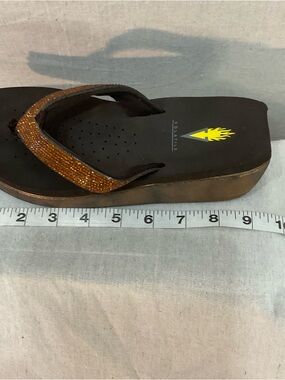 Volatile  Glitter Platform Flip Flop Wedge Sandals with Embellished Straps/ 7  A